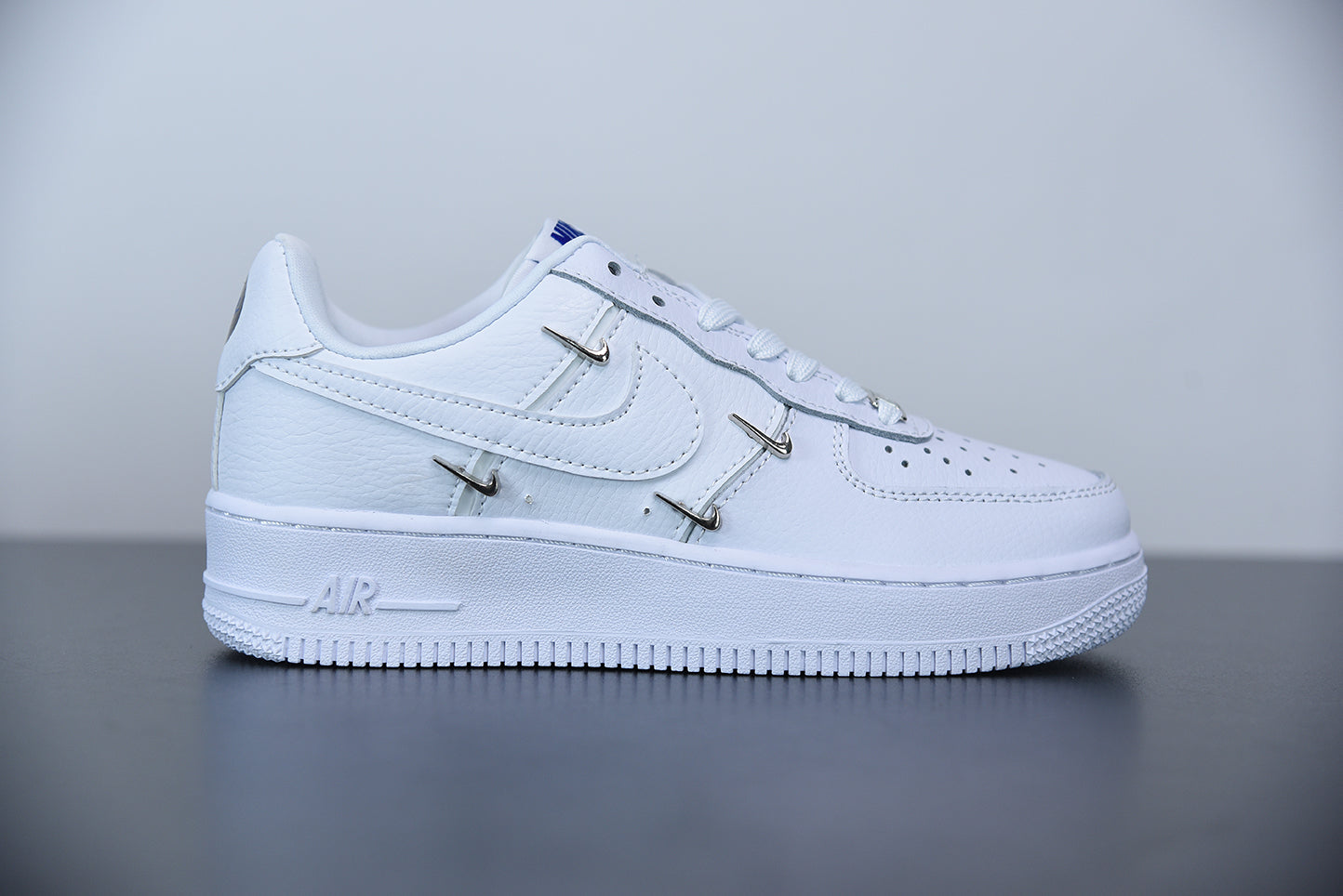 Nike Air Force 1 LX White