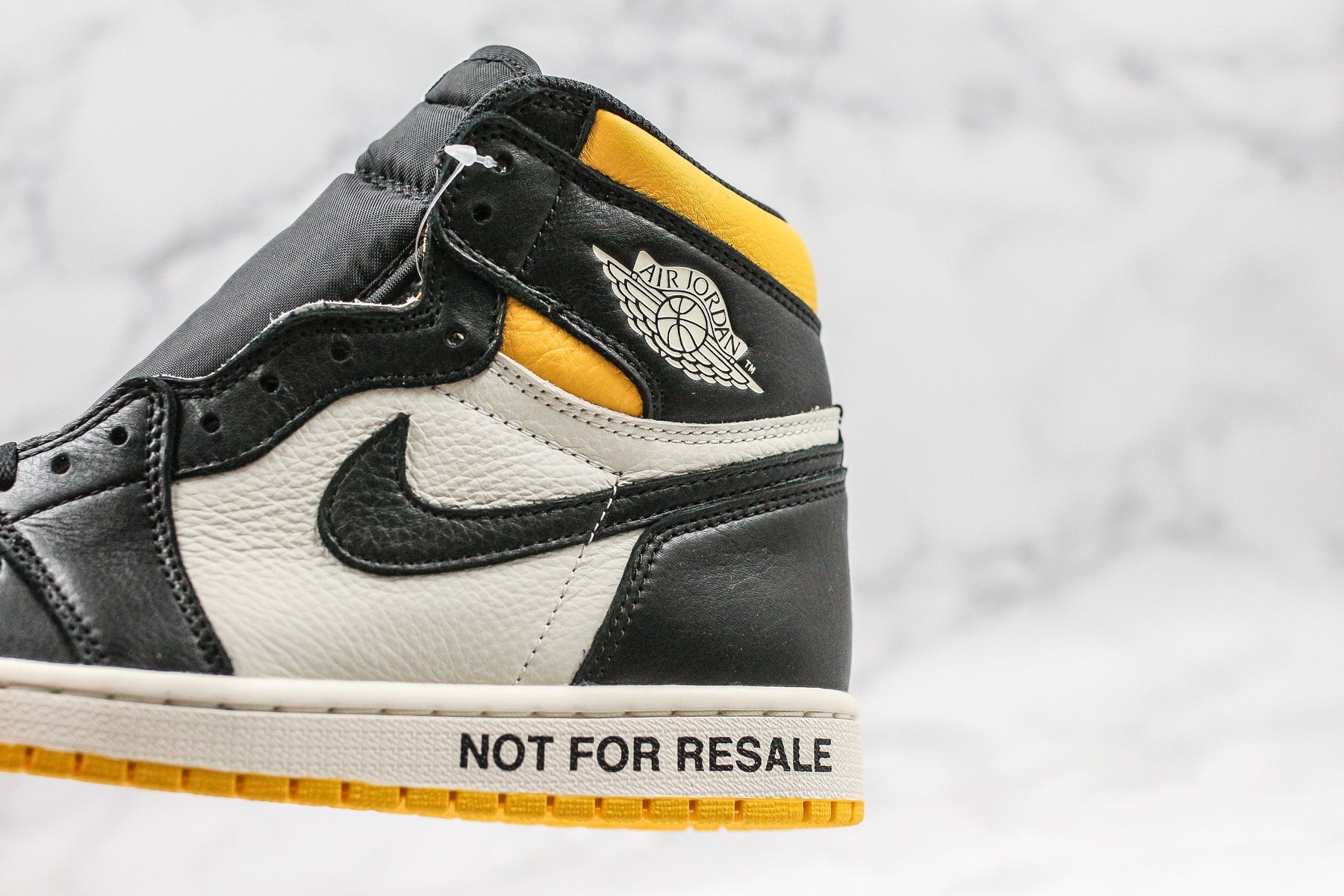 Jordan 1 Retro High \Not for Resale\" Varsity Maize"