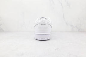 Nike Dunk Low Triple White