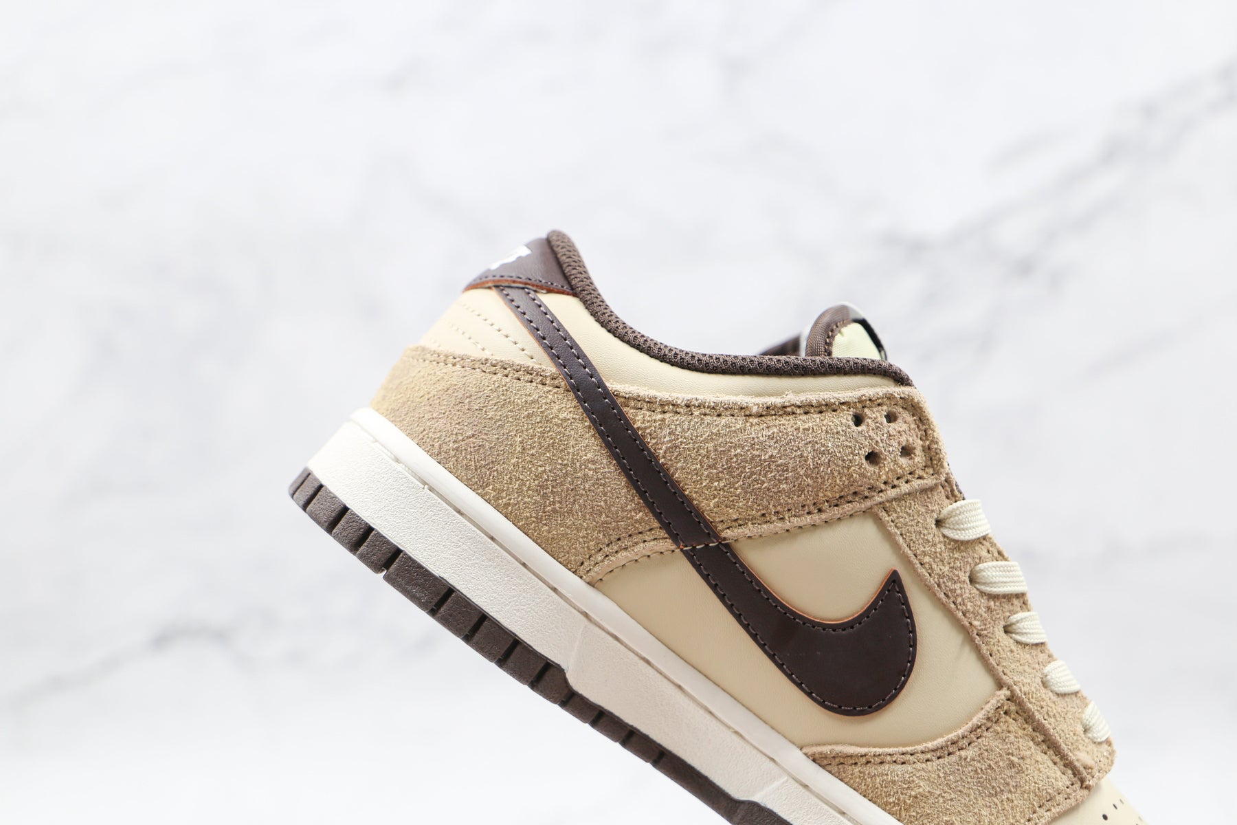 Nike Dunk Low Retro Animal Pack Giraffe