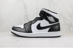 Jordan 1 Mid Panda